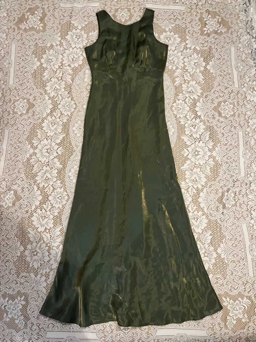 1990s Roberta Shimmery Satin Formal Dress, Metallic Green, Size 7/8 - Picture 4 of 9